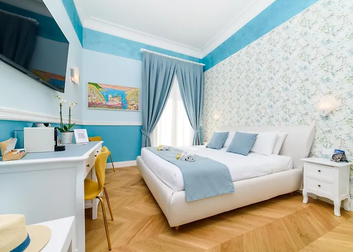 Sirenuse Home & Suites